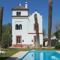 Fantástico chalet en Sevilla, hotel v destinácii Dos Hermanas