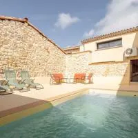 Maison de charme avec Piscine-Clim-Plage à 10min, hotel in Fleury