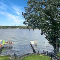East Haven on East Lake Okoboji, hotel poblíž Estherville Municipal Airport - EST, Spirit Lake