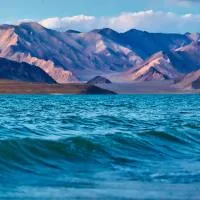Astro Retreat - Pangong, hotel sa Man