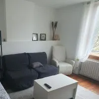 Maison, מלון בAmbrault
