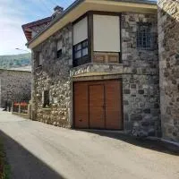 Casa Ludi Valdeon, ξενοδοχείο σε Prada