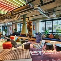 Moxy Annecy, hotell i Annecy
