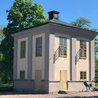 Salsta slotts paviljong, hotel v destinaci Vattholma