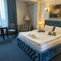 Vila Royal, hotel u gradu Bakau