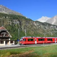 Albergo Ristorante Stazione Cavaglia, hotel a Poschiavo