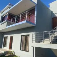 Estha's Apartments, hotel di Vila Praia Do Bilene