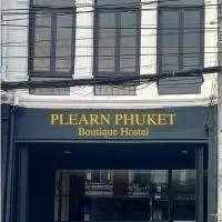 Plearn Phuket Boutique Hostel, hotell i Ban Lo Long