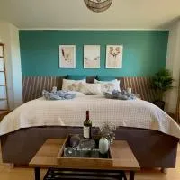 Ferienwohnung 1 im Beachhouse am Goitzschesee - strandnah, familienfreundlich & komfortabel, hotel em Bitterfeld