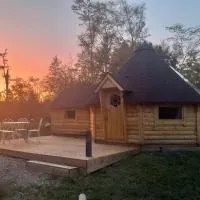 Cabane, Kota Gri'hôtes, хотел в Fougerolles