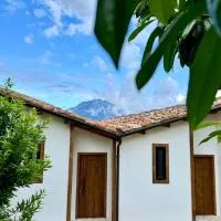 Alpeta Agrotourism & Winery - Roshnik , Berat, hótel í Berat