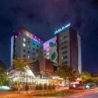 Hotel AYOLA Lippo Cikarang, מלון בצ'יקראנג
