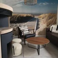 Haus am See mit Gästehaus، فندق في نويشتات-غليفه
