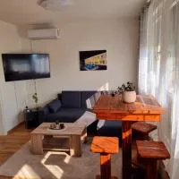Virka - studio apartment - SELF CHECK IN, khách sạn ở Virovitica