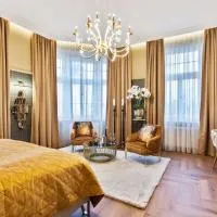 Mestský Hotel Ďumbier, hótel í Brezno