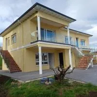 Apartamentos Suances - Hinojedo 3000, hotel en Viveda