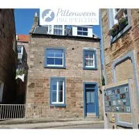 Puffin House- stylish home by the sea, hotel v destinácii Anstruther