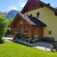 Viesnīca Haus Hepi pilsētā Obertrauna