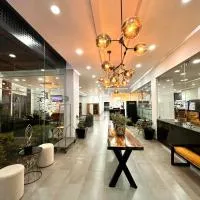 Hotel Bugari Aeropuerto Guadalajara, готель у місті Гвадалахара