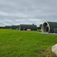 Killarney, Co Kerry에 위치한 호텔 Nádúr Pods