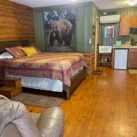 Mountain Aire Cottages, Inn & Glamping, hotel v destinácii Clayton