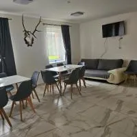 Jasmine - turistická ubytovňa so soľnou jaskyňou a saunovým svetom, hotel v mestu Vyšné Valice