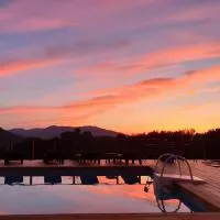 ETCHE ARGUINIA CHAMBRES HOTES et SPA, hotel v mestu Montory