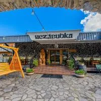 Apartmány Nezábudka, Tatranská Štrba - 5 minút od zubačky، فندق في تاترانسكا ستربا