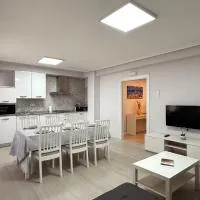 Apartamento Turístico VIANA I, hotel in Viana