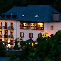 Logis Hôtel La Brèche de Roland: Gèdre şehrinde bir otel