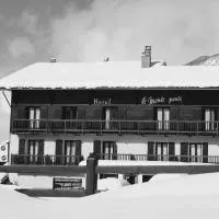 Hôtel Le Monte Pente – hotel w mieście Vars