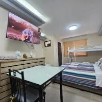 Primerose Manor - Near Mactan Airport & Beaches，Pajak的飯店