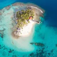 Niatupo에 위치한 호텔 Isla del barco hundido habitacion privada en San blas