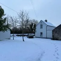 Cahir Cosy Cottage, hotel din Cahir