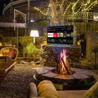 ELIVAAS Signature Zephyr - Luxury cottages near Kempty Falls, hotel en Mussoorie