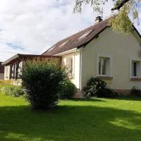 Maison de campagne avec animaux et salle de jeux, hotel Nabringhen városában