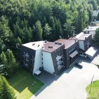 Ośrodek Wypoczynkowy Watra, hotel Korbielówban