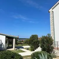 Villa Karmen, hotel di Barbat na Rabu
