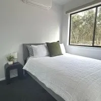 The Wellsford Cabin - Retreat & Holiday With Your Horse, hotel a Goornong
