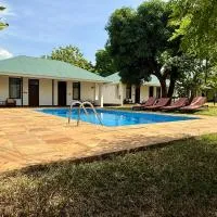 Bristol Cottages Kilimanjaro, viešbutis mieste Mošis
