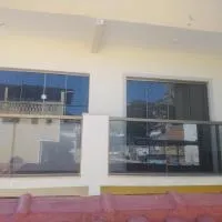 Casa 2 quartos com ar condicionado e próximo ao centro, khách sạn ở Cachoeiro de Itapemirim