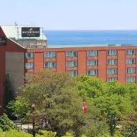 Waterfront Hotel Downtown Burlington: Burlington şehrinde bir otel