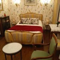 Chambre d'hôtes LA BELLE SAISON, ξενοδοχείο σε Villedômer