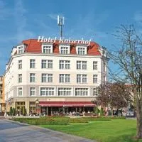 Hotel Kaiserhof، فندق في فرستيتفالد