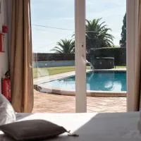 A Casa Branca - with Pool & Jacuzzi – hotel w mieście Santa Comba Dão
