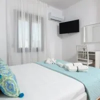 Whitegold Apartments Panagia, ξενοδοχείο στην Παναγία