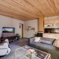 RelaxRoom Sauna Balnéotherapie Détente、Lacasseのホテル