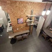 Alejas KAMBARI, hotel em Myza Bene