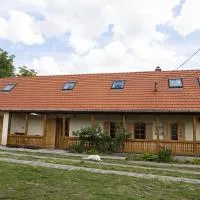 Jégmadár Vendégház Varbó, hotel Varbó városában