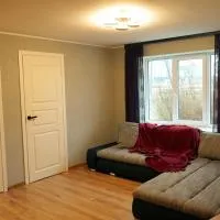 Elen Apartments, hotel v mestu Ezermala